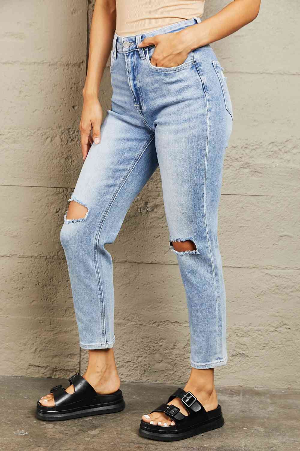 Giselle Distressed Slim Cropped Jeans